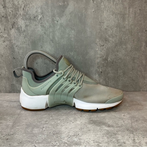 Nike Air Zoom Presto Sneakers Womens sz 7 - grey - Picture 3 of 6